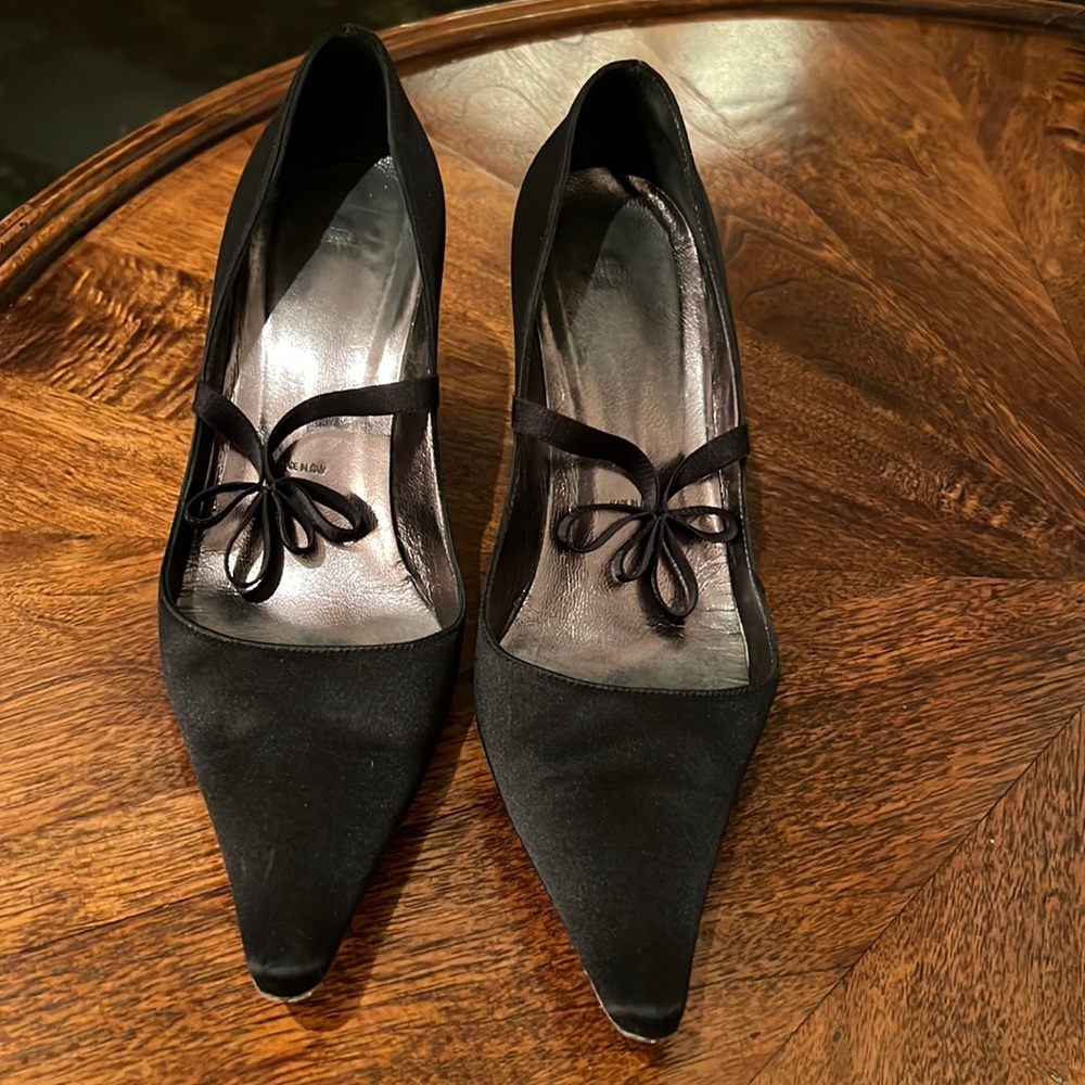 Vera Wang Black Satin High Heels
